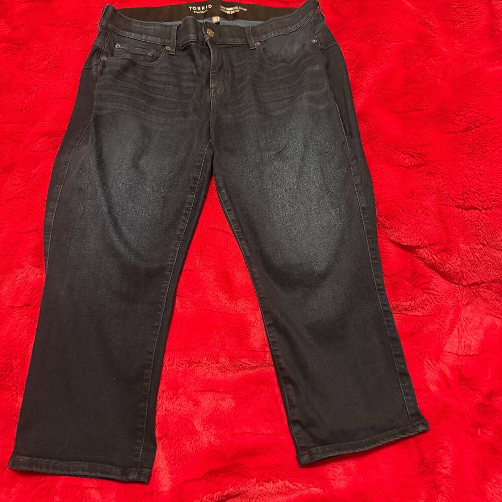 Torrid Crop Bombshell Skinny Jeans Premium Stretch